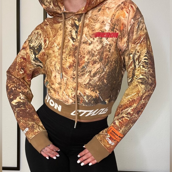 Heron Preston Tops - heron Preston orange camouflage cropped hoody